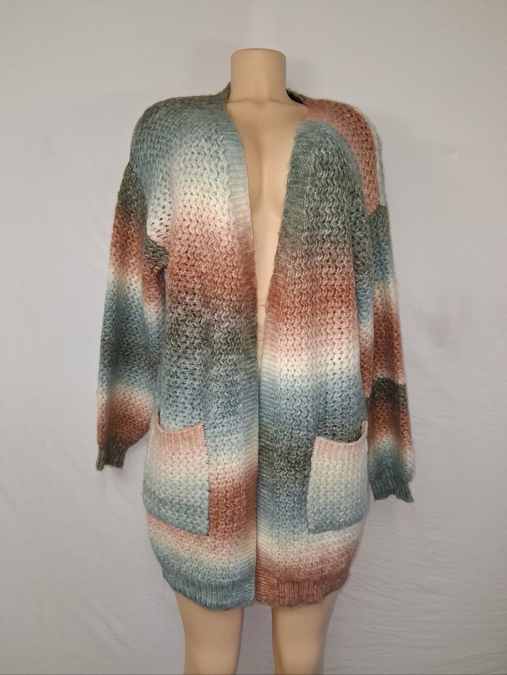 ADORA Multicolor Gradient Bouclé Open-Front Cardigan - Picture 5 of 15